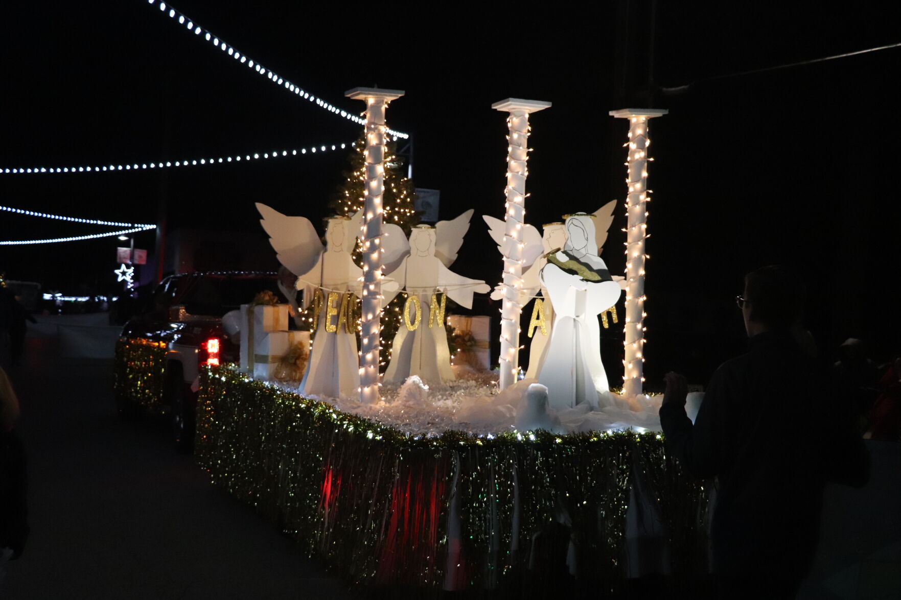 121121StClairChristmasParade11.JPG
